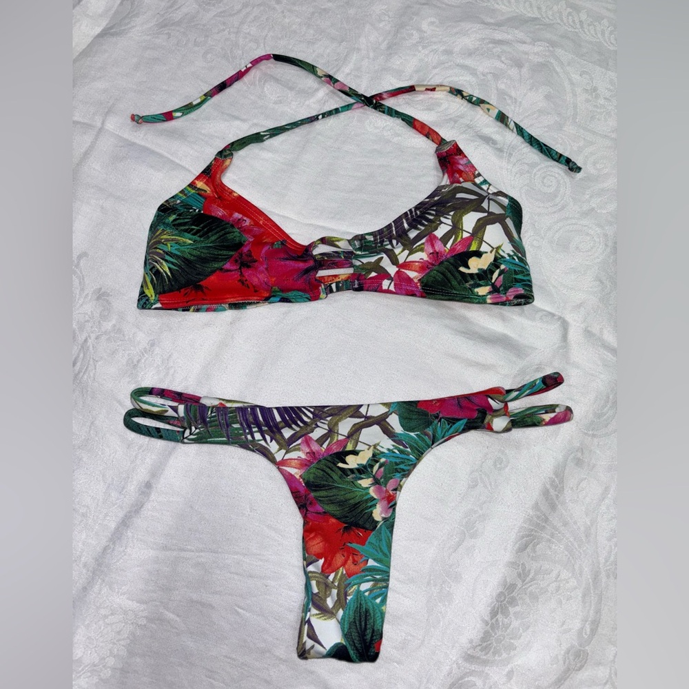 Midori Tropical Bikini Set